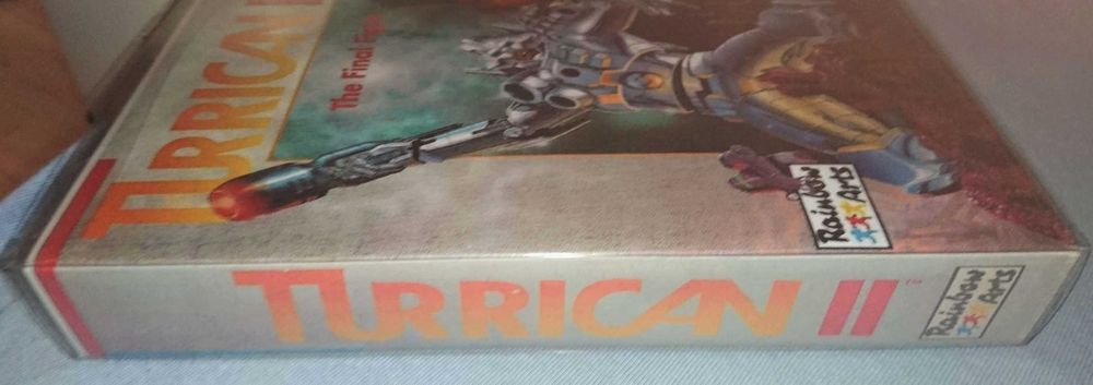 Turrican 2 - Gry Dyskietki Dla Amiga 500 / 600 / Pudełko arcade stick