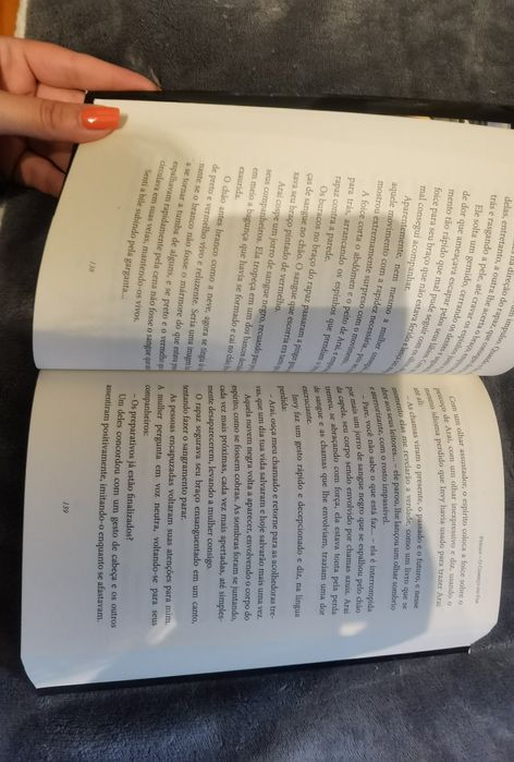 Livro "Pynian: O começo do fim" de Alexia Liz