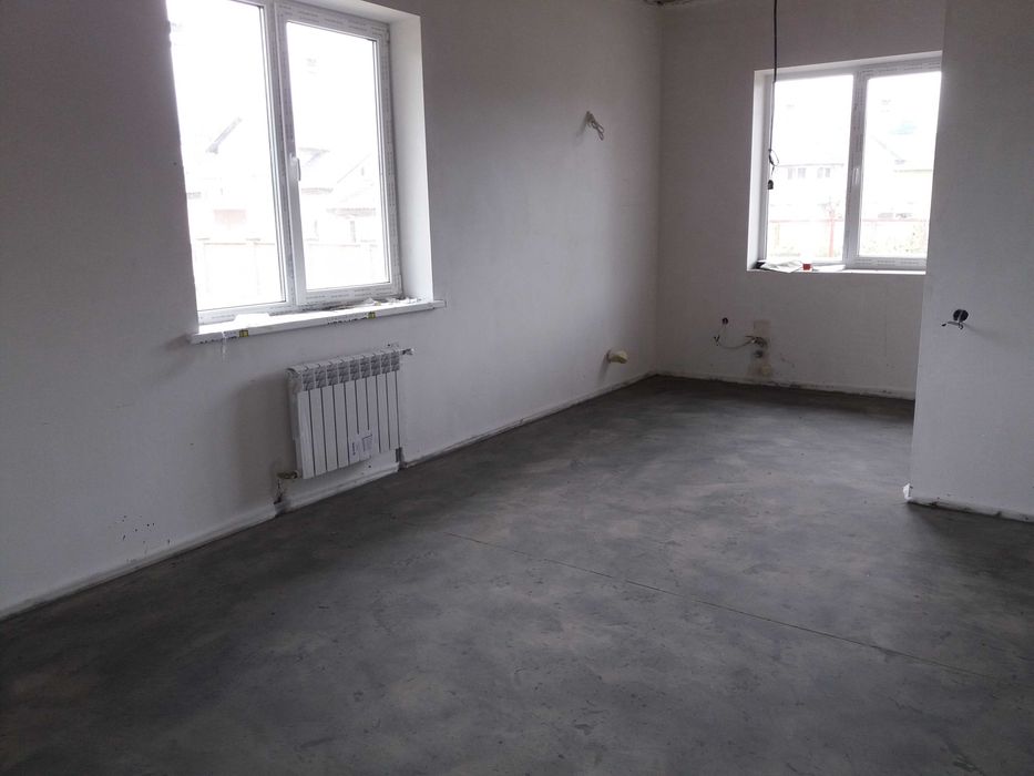 Власник. Біля річки та лісу Хотянівка. Вишгород. Новий будинок 99 м2+