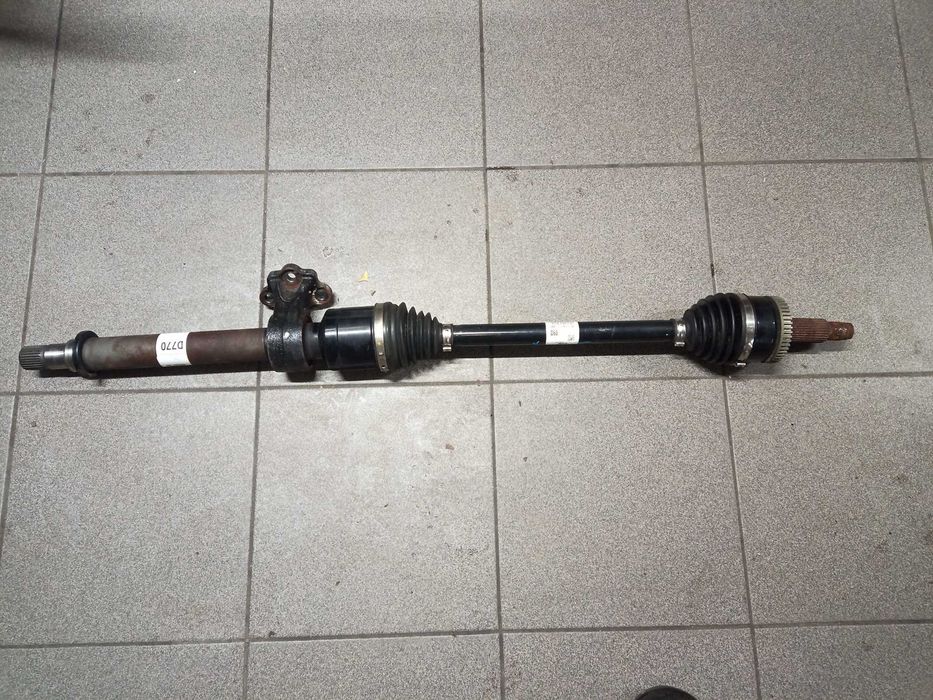 Hyundai Tucson 1.6crdi półoś prawa lewa 2wd manual