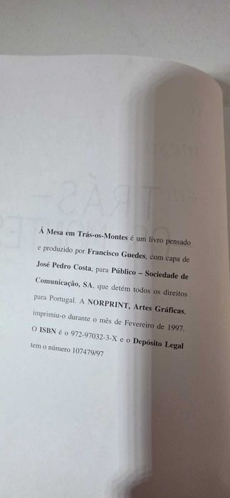 À mesa de Francisco Guedes "Público"  Vários- Ref: P VSO