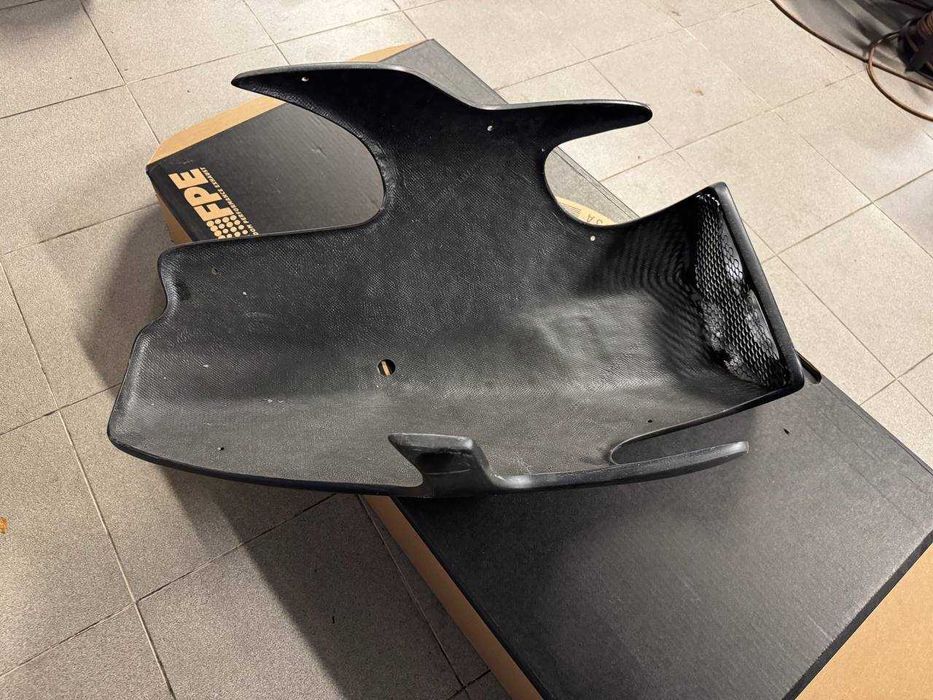 Нижній спойлер від BMW R Nine T