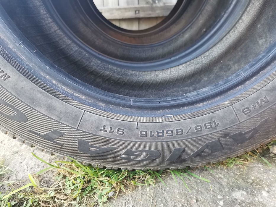 Opony całoroczne Dębica Navigator 2 195/65 R15 data 4212 komplet