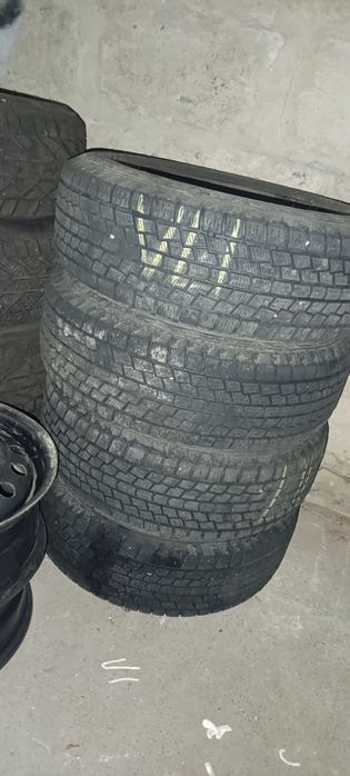 Резина Диски 215/70 r15  5*114,3