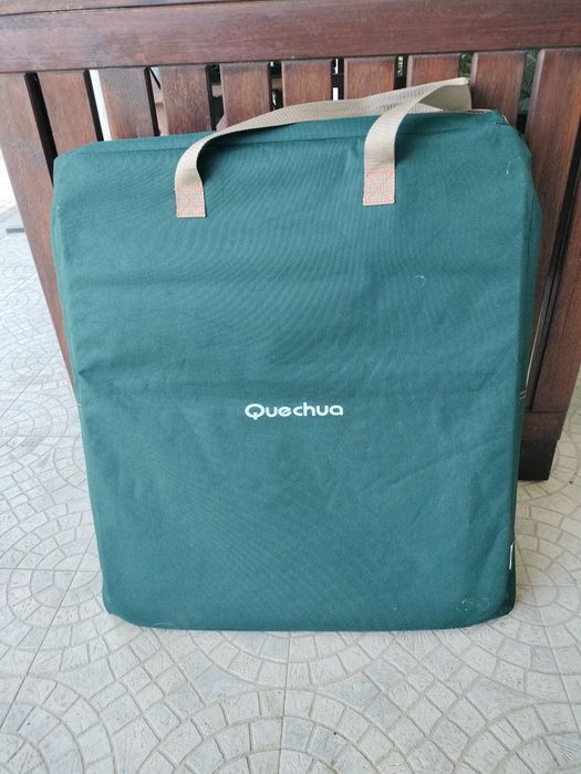 Móvel Quechua para campismo