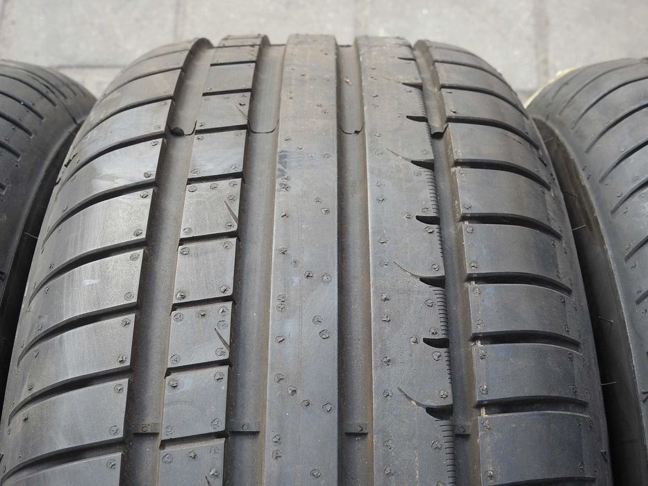 4xDunlop Sport Maxx RT2 *MO 225/55r17 97Y 2018/19rok Jak nowe DEMO