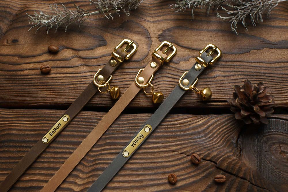 Ошейник Круглый Для Котов Кожаный С Гравировкой Для Кошек Колокольчик