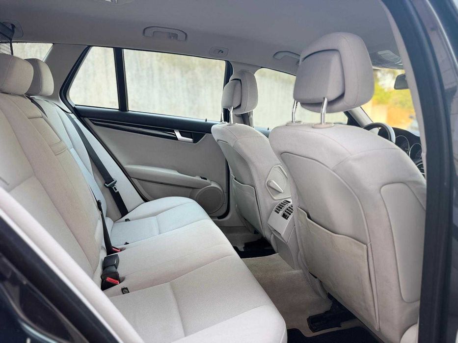 MERCEDES - BENZ C 220 CDI