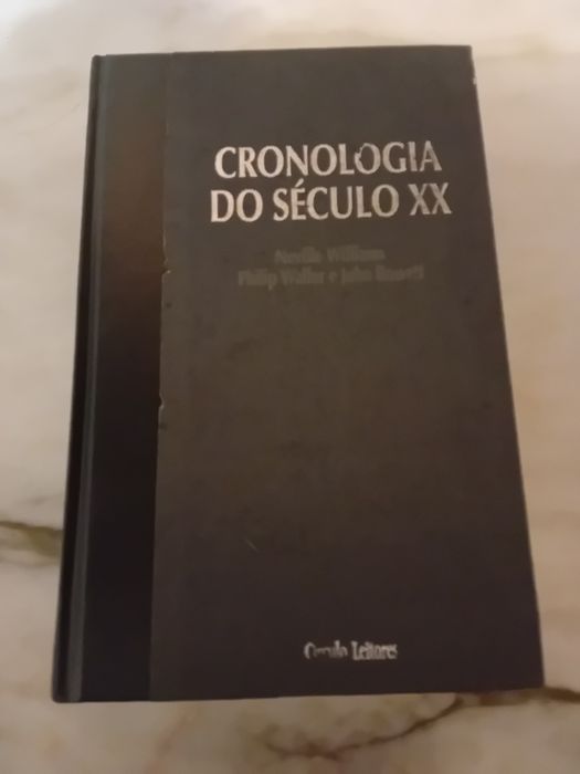Conjunto de 2 Livros Como Nasceu Portugal/ Cronologia do Século XX