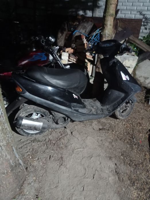 Продам скутер хонда цікавить омін на машину