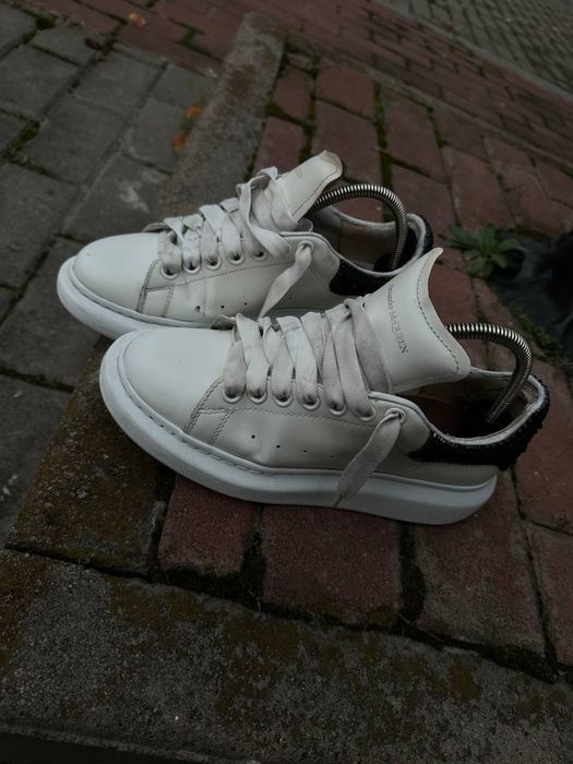 Alexander McQueen кроссовки Crystal-Embellished Oversized Sneaker legit archive opium indie sleaze japanese drill drip chil