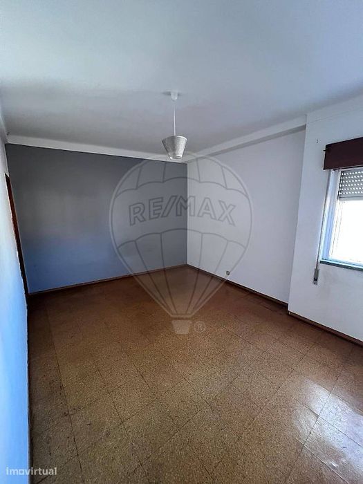 Apartamento T4 para venda