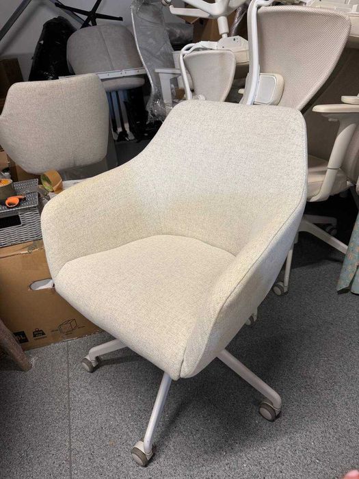 Ikea TOSSBERG LANGFJALL Chair on wheels