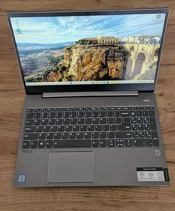 Laptop Lenovo IdeaPad S540