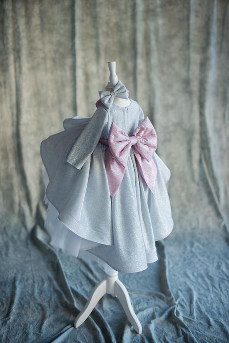 Розкішна сукня на випускний в садочок  на дівчинку 122-134 см