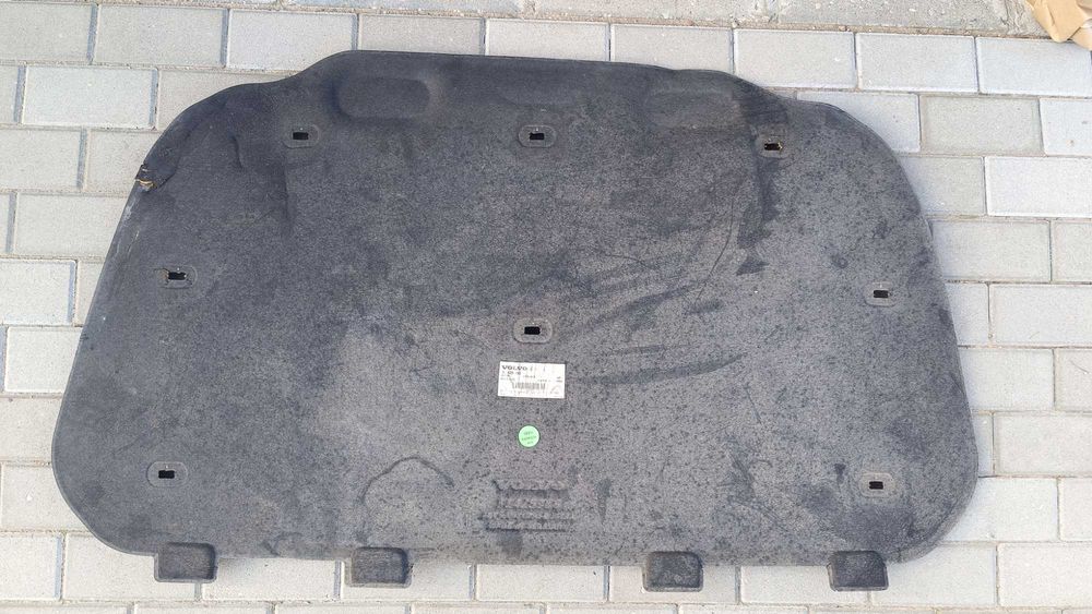 Wygłuszenie maski  Volvo xc60 II
