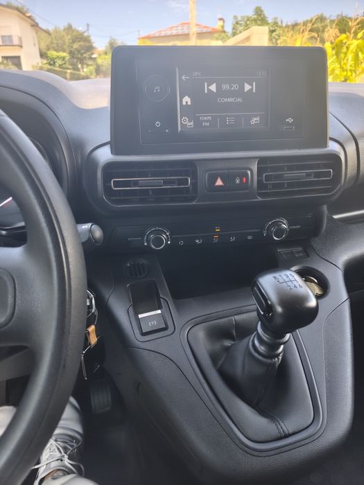 Citroen Berlingo 1.5BlueHDI 3L com 65KM
