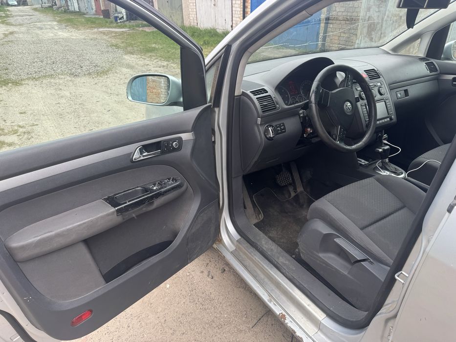 Продам vw touran 2006 2.0tdi