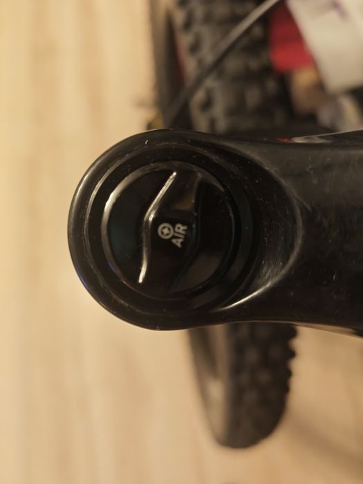 Rockshox lyrik select plus 29