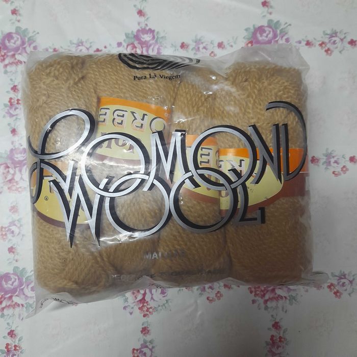 Novelos de lã - diversas cores