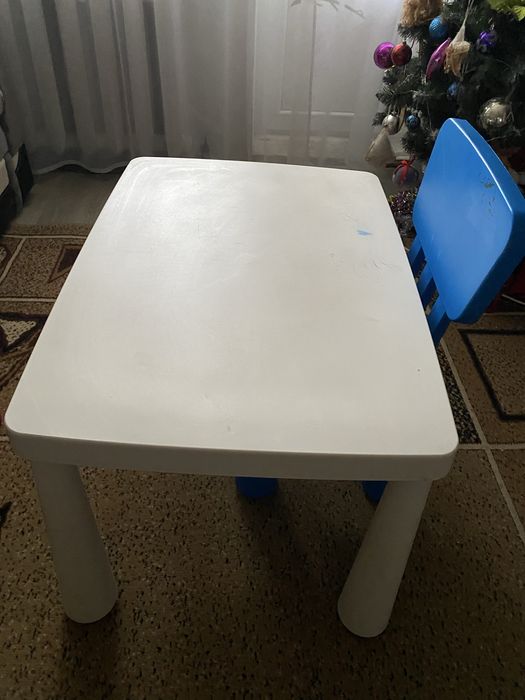 Стол и стул детский  комплект Икея Маммут