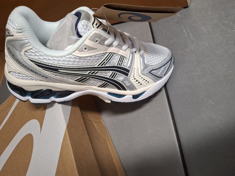 Asics gel-kayano 14