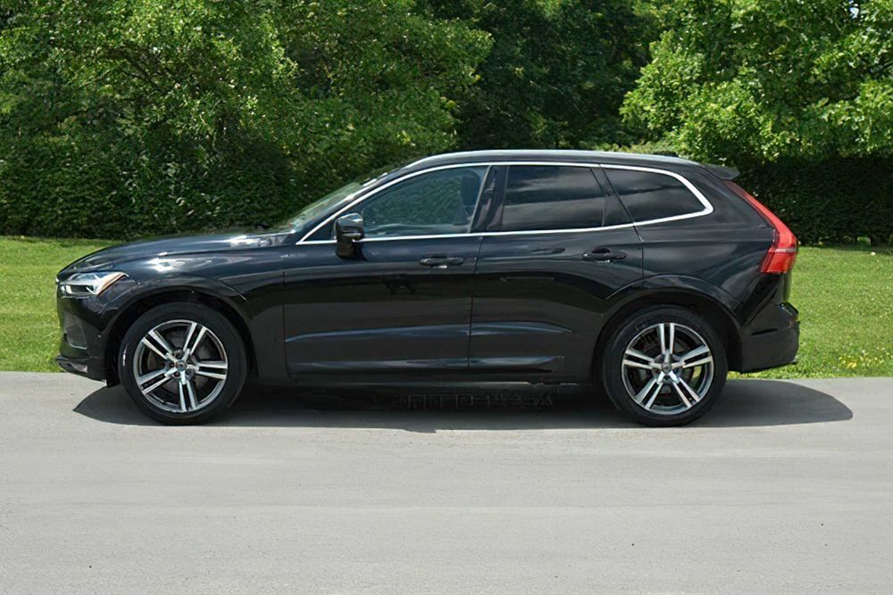 Volvo XC60 T6 Momentum      2019