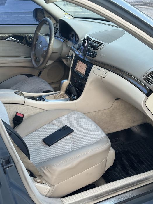 Продам w211 3.0 4matic
