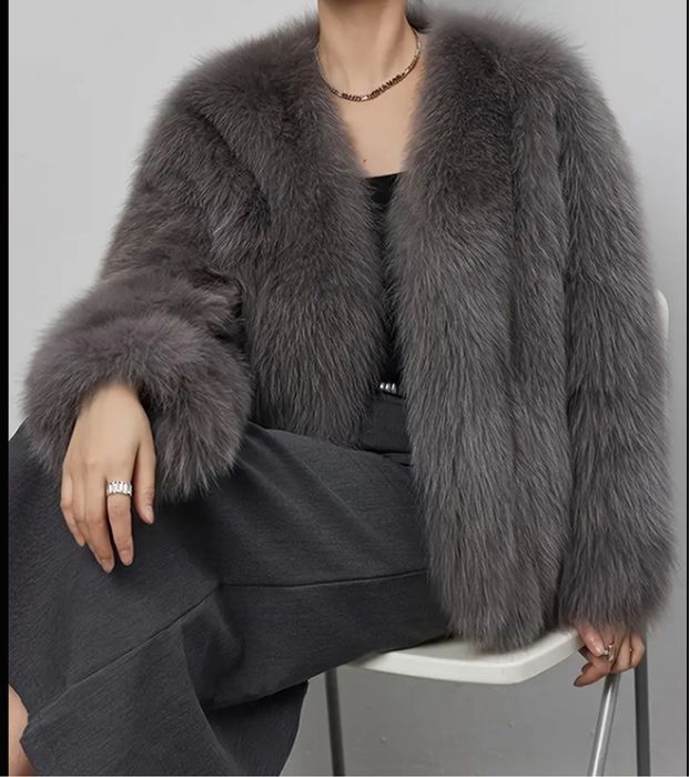 Шубка жіноча , стан ідеальний