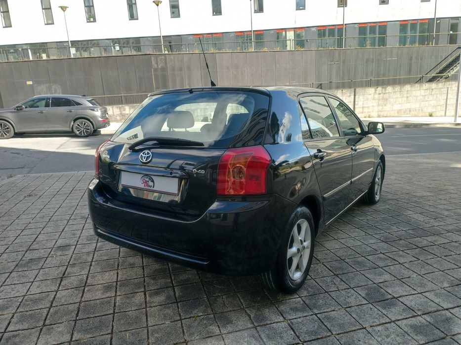 TOYOTA COROLLA 1.4 D4-D de 2005 5 lugares