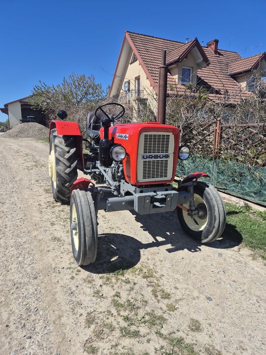 Ciągnik Ursus c 330