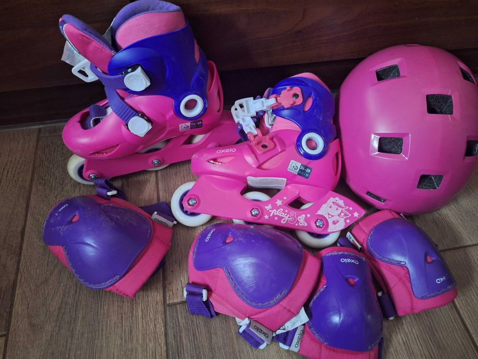 Zestaw ochraniaczy plus kask i rolki