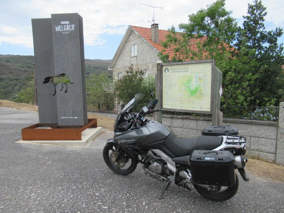 SUZUKI V Strom DL 1000