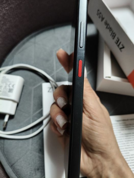 Телефон ZTE Blade