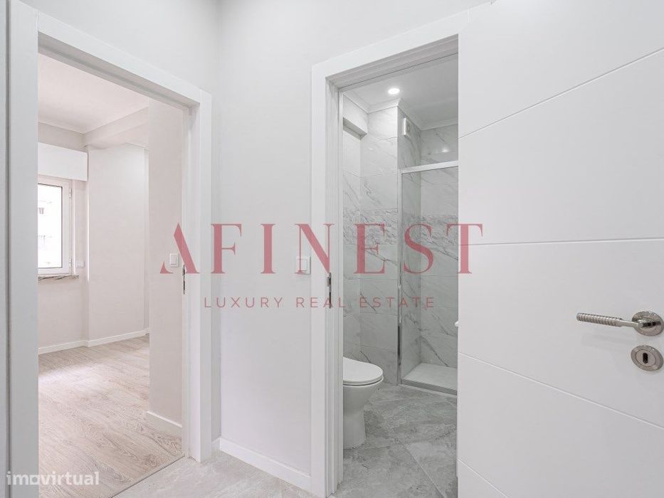 Apartamento T1 Totalmente Remodelado Na Amadora