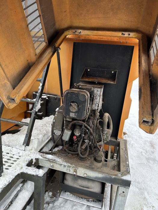 Solarka, posypywarka Mecagil Lebon 2,5 m3, Taśma