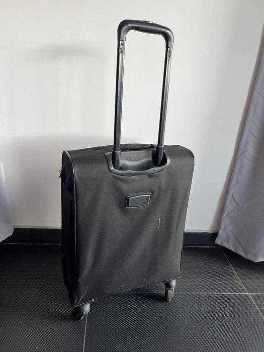 Walizka kabinowa topmove 55x38x22 cm
