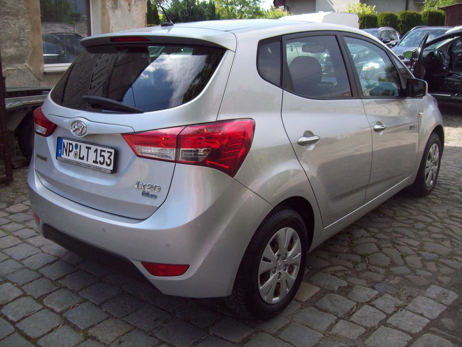 HYUNDAI ix20 1,6/stan idealny/klimatronik
