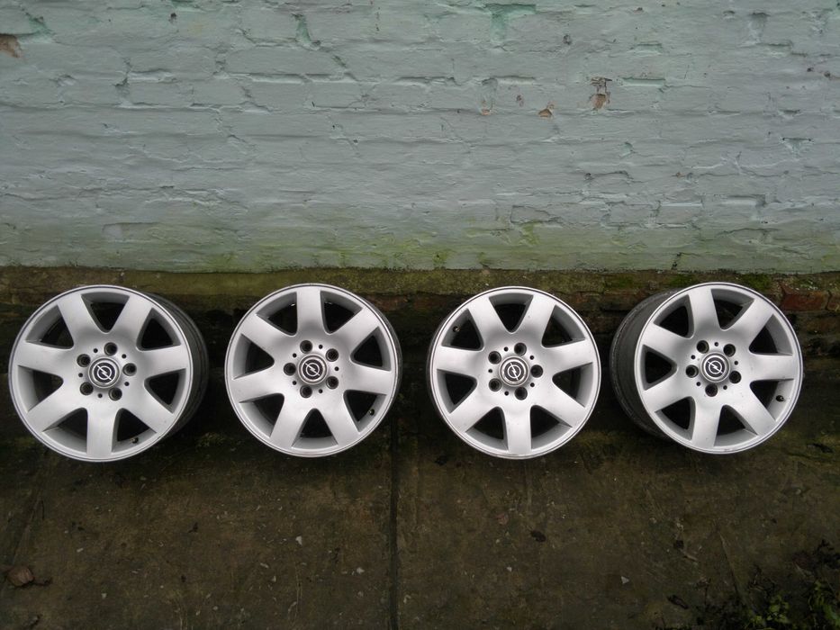 Литі диски r16 Opel Vivaro відмінний стан!