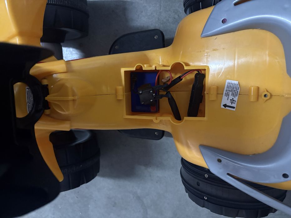 Mota eletrica crianca