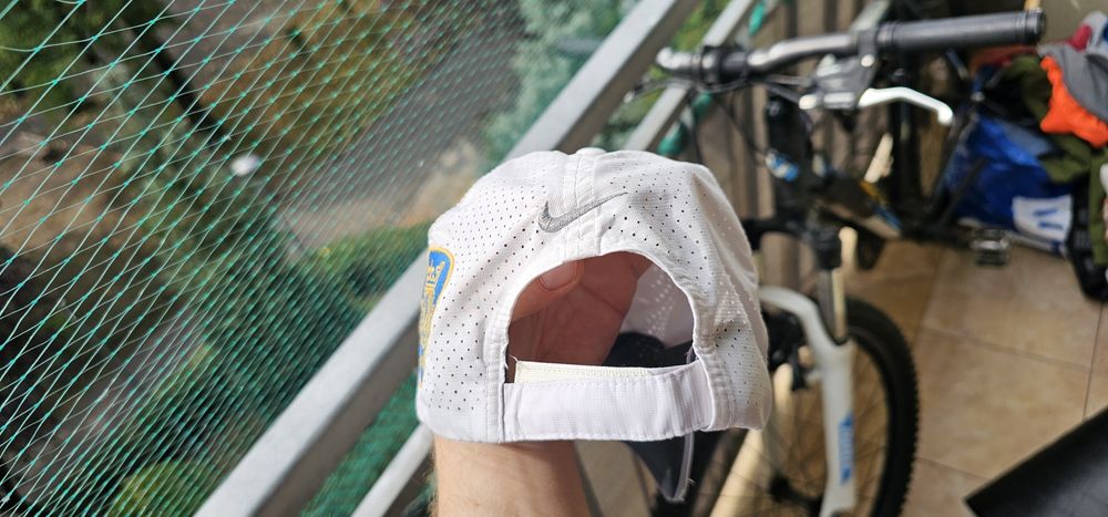 Nike czapka z daszkiem rozmiar 58 używana