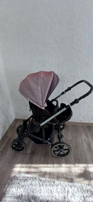 Продам дитячу коляску