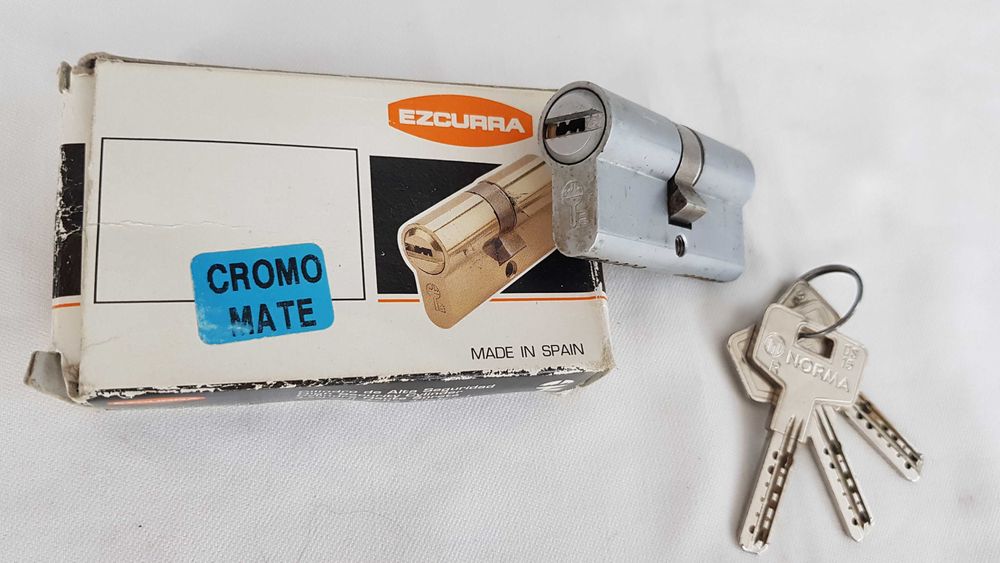 Cilindro da fechadura Ezcurra DS-15 30x30mm Cromo Mate