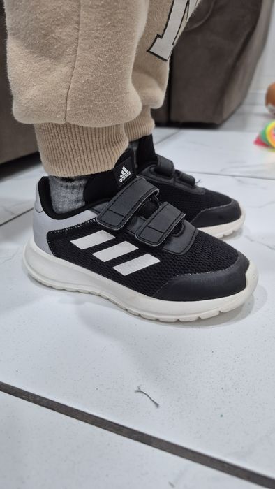 Дитячі кросівки Adidas