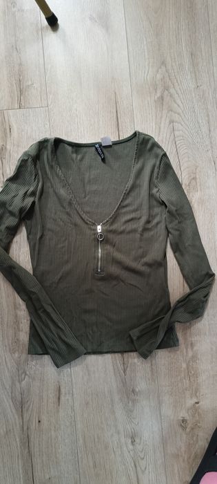 Bluzka z dekoltem zielona