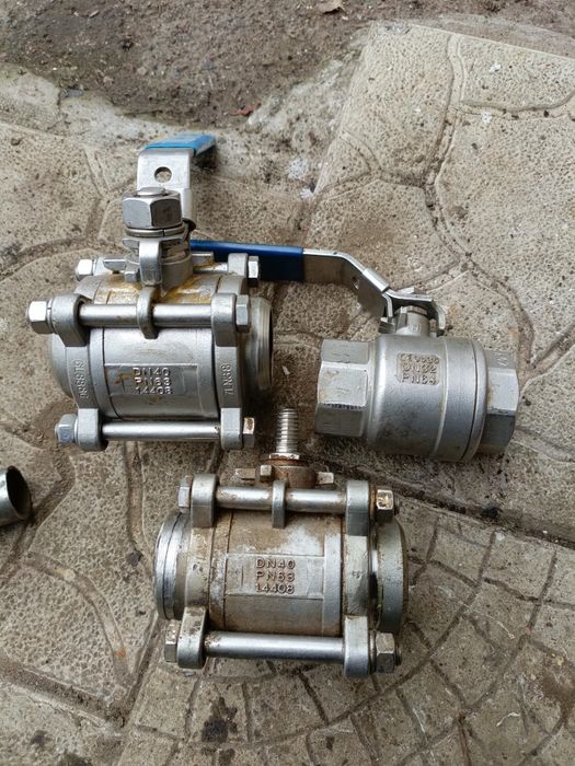 Нержавка  трубы угол28мм 32мм 51мм . 83мм. И другие. Профіль. Трубы и