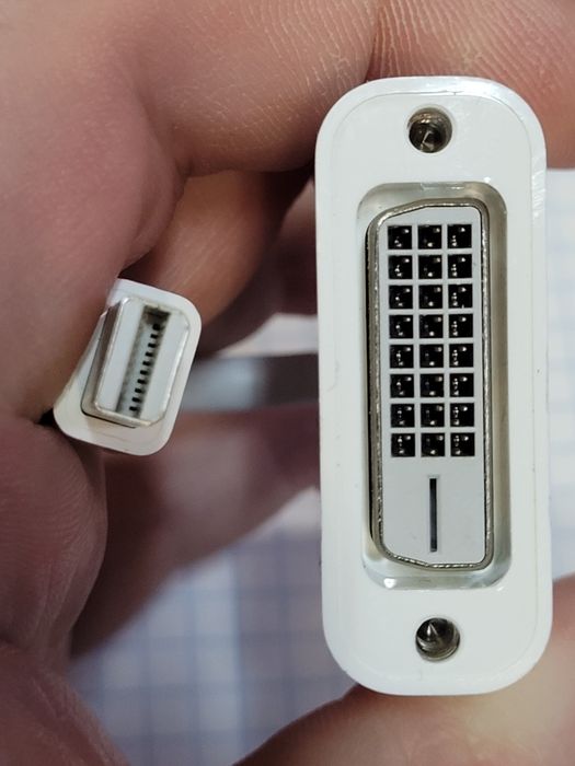 Перехідник APPLE A1305 mini Displayport to DVI ADAPTER
КОД