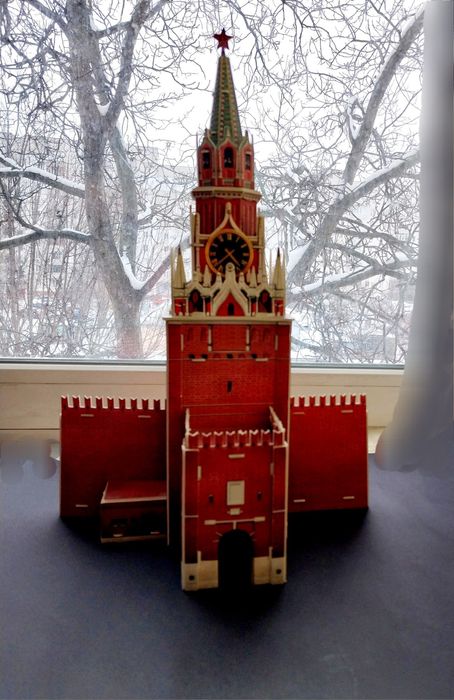 Об'ємні пазли "3D Puzzle "Спасська вежа" з 33 елементів на утіль