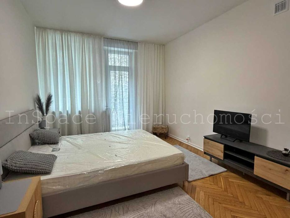 Plac Konstytucji-3 pokoje-61m2-wolne- super lokalizacja