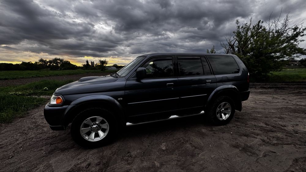 Mitsubishi Pajero Sport